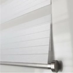 MADECOSTORE Store Enrouleur Jour Nuit Avec Coffre - Gamme Must - Blanc - L63 X H220cm - Blanc -Promos Store Boutique 1109930 4