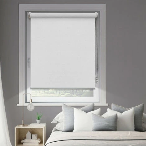 MADECOSTORE Store Enrouleur Occultant Sans Percer - Gamme Must - Blanc - L46 X H190cm - Blanc 2 MADECOSTORE Store Enrouleur Occultant Sans Percer - Gamme Must - Blanc - L46 X H190cm - Blanc