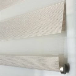 MADECOSTORE Store Enrouleur Jour Nuit Avec Coffre - Gamme Must - Beige - L63 X H220cm - Beige 10 MADECOSTORE Store Enrouleur Jour Nuit Avec Coffre - Gamme Must - Beige - L63 X H220cm - Beige -Promos Store Boutique 5601825 4