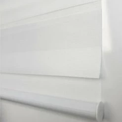 MADECOSTORE Store Enrouleur Jour Nuit Chic Sans Percer H160cm - Blanc - L66 X H160cm - Blanc 11 MADECOSTORE Store Enrouleur Jour Nuit Chic Sans Percer H160cm - Blanc - L66 X H160cm - Blanc -Promos Store Boutique 5602138 5