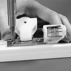 OSQI Lot De 4 Mécanismes De Verrouillage De Cordon Et Poulie De Renvoi De Cordon De Type Pivotant En Plastique Blanc Et Support En Acier Inoxydable Pour Stores Romains En Bois Tissé Et Stores En Bambou -Promos Store Boutique 65506731 4