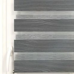 MADECOSTORE Store Enrouleur Jour Nuit Sans Percer - Gamme Must - Noir Et Blanc - L41 X H190cm - Noir Et Blanc 9 MADECOSTORE Store Enrouleur Jour Nuit Sans Percer - Gamme Must - Noir Et Blanc - L41 X H190cm - Noir Et Blanc -Promos Store Boutique 6686094 3