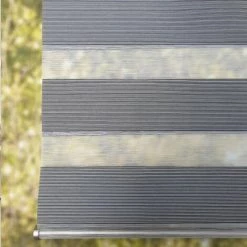 MADECOSTORE Store Enrouleur Jour Nuit Sans Percer - Gamme Must - Noir Et Blanc - L41 X H190cm - Noir Et Blanc 10 MADECOSTORE Store Enrouleur Jour Nuit Sans Percer - Gamme Must - Noir Et Blanc - L41 X H190cm - Noir Et Blanc -Promos Store Boutique 6686094 4